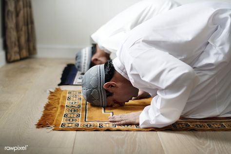 Muslim prayers in Sujud posture | premium image by rawpixel.com Pray For Protection, Old Lahore, Father Son Photography, Image Ramadan, Muslim Praying, Muslim Boy, Islamic Photo, Islamic Pic, Trending Images