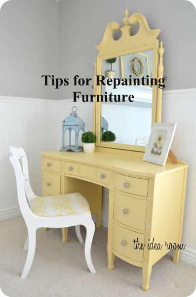 Tips for Repainting or Painting Furniture via Amy Huntley (The Idea Room) House Diys, Room Diys, Furniture Repurposing, Table Redo, Muebles Shabby Chic, Repurpose Furniture, Yellow Desk, Repainting Furniture, Shabby Furniture