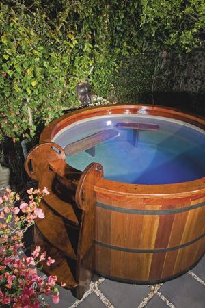 Large Water Features, Concrete Swimming Pool, Plunge Pool, Whiskey Barrel, Wine Barrel, Pool Landscaping, Outdoor Rooms, Outdoor Design, Spa Pool