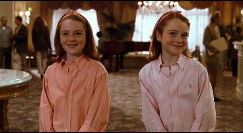 Parent Trap Twins, Parent Trap Movie, 1990s Movies, Twins Game, Natasha Richardson, Oz Movie, Parent Trap, Family Films, Disney Live Action