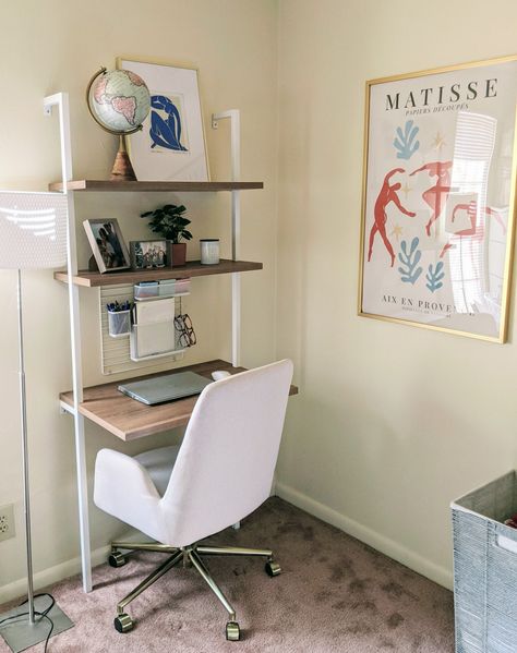 James Theo, Small Desk Area, Small Bedroom Desk, Ladder Shelving, Small Bedroom Ideas For Women, Nyc Rooms, Wall Ladder, Ladder Desk, Small Computer Desk