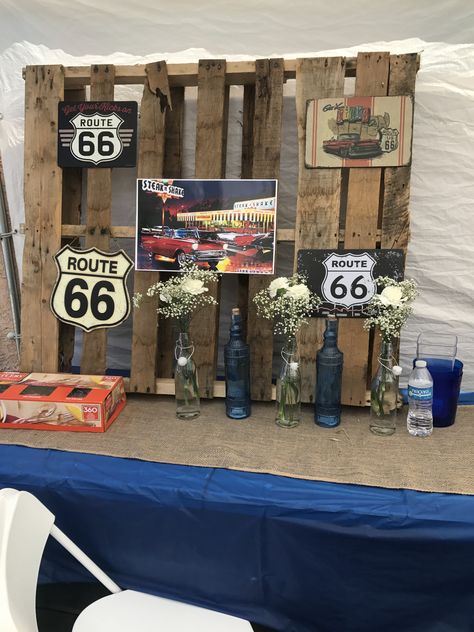 Classic Car Party Ideas, Vintage Birthday Decor For Men, Classic Car Party Decorations, Old School Party Decorations, Vintage Car Party Decorations, Route 66 Party Decoration, Route 66 Birthday Party Ideas, Classic Car Baby Shower Theme, Classic Birthday Party Decorations