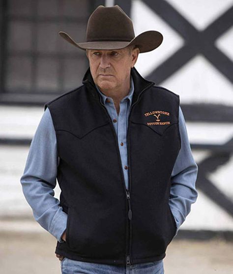 Yellowstone Dutton Ranch Black Vest Cotton Kevin Costner John Dutton #LightWeightVest #BlackVest #YellowStoneVest #SoftVest #vest #RacingVest #CottonVest #AllSeason #CottonJacket #NewStyleVest John Dutton, Mens Fashion Coat, Streetwear Male, Looks Country, Estilo Country, Kevin Costner, Polyester Jacket, Cotton Vest, Cowboy Style