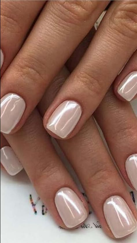 Neutral Chrome Nail, Summer Neutral Nail Colors, Mother Of Bride Nails, Nail Colours 2024, Early Fall Nail Colors, Light Blue Chrome Nails, Light Blue Chrome, Chrome Nail Colors, Blue Chrome Nails