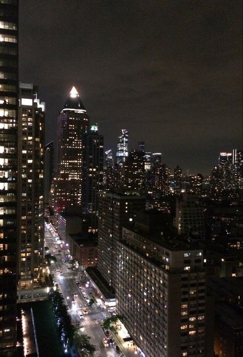 Balcony view of the New york skyline - bright lights bigger city New York Balcony Aesthetic, New York City View From Balcony, Bright City Lights Aesthetic, New York Balcony View, Balcony View City, City Balcony Aesthetic, New York Balcony, Bright City Lights, City Balcony