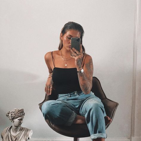 Jamie Genevieve Tattoo, Jamie Genevieve, Jeans And A Nice Top, Give Me A Break, The Evil Eye, Alt Style, Salon Style, Chloe Drew, Casual Style Outfits