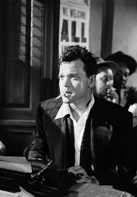 Orson Welles The Lady From Shanghai, Lady From Shanghai, Citizen Kane, Orson Welles, Lauren Bacall, Cary Grant, Great Films, Star Citizen, Hollywood Actor