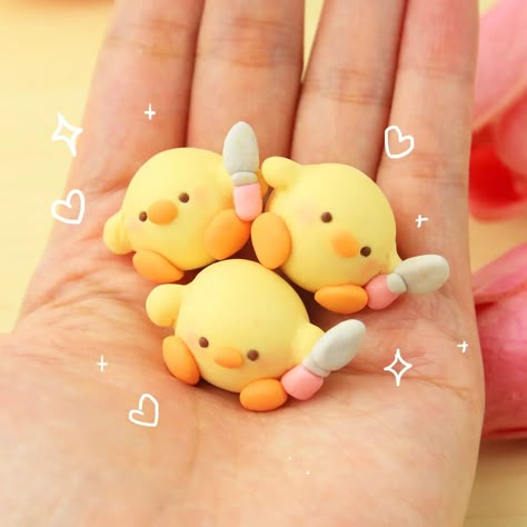 Clay Inspo Easy, Ide Clay, Cute Clay Crafts, Cute Clay Ideas Easy, Clay Pond, Play Dough Ideas, Polymer Clay Ideas For Beginners, Easy Clay Crafts, Easy Polymer Clay Ideas