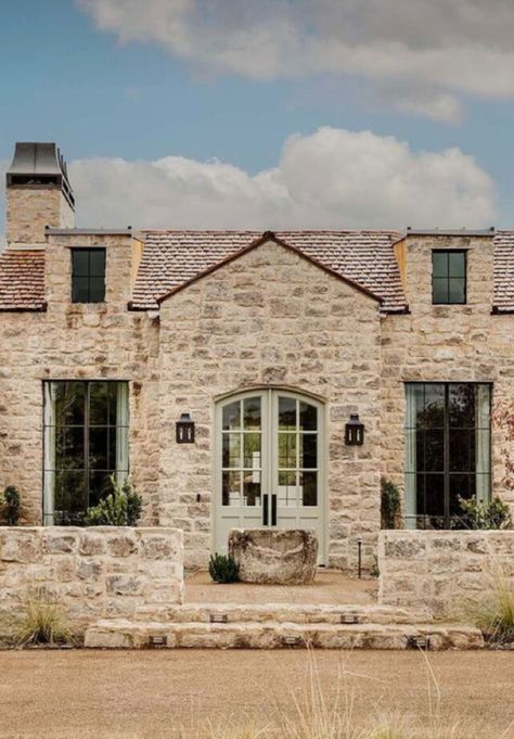 Cotswold Home Exterior, English Ranch Home, English Stone Cottage Exterior, Texas Hill Country Interiors, English Country Farmhouse Exterior, Mediterranean Farmhouse Interior, European Country Home Exterior, English Cottage Exterior Design, Ranch Style Modern Farmhouse