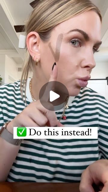 Carlie Butler on Instagram: "Lift the face with placement!  Love your outcome with a good sculpt stick!  Comment sculpt and I’ll send you my favorite skin friendly makeup sticks!  Love this tip @ericataylor2347" Makeup To Lift Face, Beauty Hacks Face, Face Sliming Contour, Contour Face Lift, Contour Hacks, Face Lift Makeup, Contour Tips, Clinique Chubby Stick, Makeup For Older Women