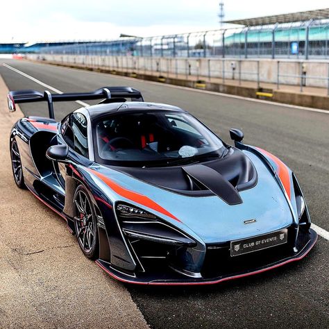 Mclaren Senna 📸 By @thomasstonerproductions Insta Z_litwhips Mclaren Senna Gtr, Mclaren Senna Interior, Slr Mclaren 722, Slr Mclaren, Mclaren Cars, Mclaren Mp4/4, New Sports Cars, Muscle Car, Exotic Sports Cars