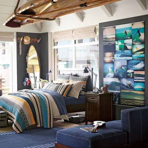 Surfer Bedroom Aesthetic, Bedroom Ideas Guys, Surf Guys, Surfer Bedroom, Bedroom Aesthetic Vintage, Surfer Girl Bedroom, Surf Room Decor, Blue Boys Bedroom, Deco Surf