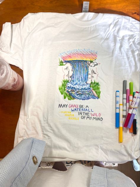 Waterfall Drawing, Diy Waterfall, Diy Marker, Tshirt Painting, Drawing Graphic, Diy T Shirt, Summer Stuff, Christian Quote, Fabric Markers