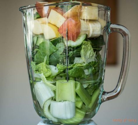 Green Breakfast Smoothie Recipe - Savory and Savvy Savoury Smoothies, Savory Smoothie Recipes, Savory Smoothies, Green Smoothie Recipes Breakfast, September Dinner, Green Smoothie Recipes Healthy, Vegetable Smoothie Recipes, Vegetable Smoothie, Green Breakfast Smoothie