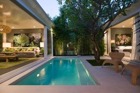 Driftwood Interiors: One gorgeous home three ways...well almost U Shaped Houses, Pool And Patio, House With Pool, Courtyard Pool, Courtyard House, Design Exterior, Swimming Pool Designs, Island Home, Cool Pools