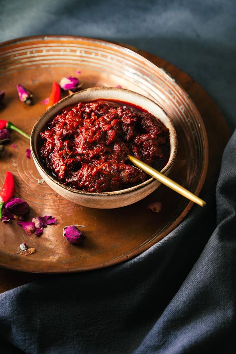 Homemade Rose Harissa Paste Harissa Paste Recipe, Chili Paste Recipe, Harissa Recipe, Lemongrass Soup, Rose Harissa, Harissa Recipes, Red Pepper Paste, Harissa Paste, Pepper Paste