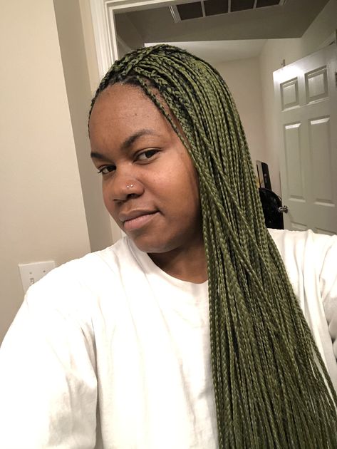 Finishing my olive green box braids Olive Green Knotless Braids, Dark Green Knotless Braids, Dark Green Box Braids, Olive Green Braids, Dark Green Braids, Green Knotless Braids, Green Knotless, Hair Styles Box Braids, Green Box Braids