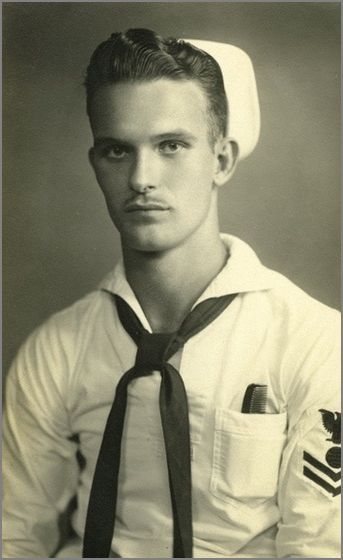 THE most inappropriately-placed dixie cup ever.  EVER. Gay History, Vintage Sailor, Men In Uniform, Military Men, Vintage Portraits, Vintage Military, Guy Pictures, Men Vintage, Man Photo