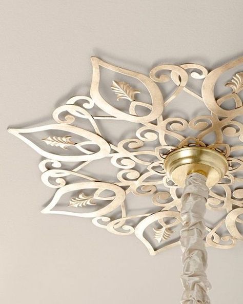 Decoration Hall, Star Ceiling, Diy Ceiling, Diy Chandelier, Room Deco, Ceiling Medallion, The Ceiling, Ceiling Medallions, Ceiling Decor