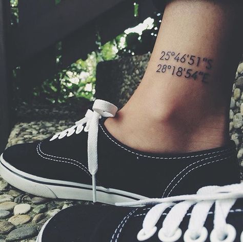 Coordinate Anniversary Tattoo, Coordinates Tattoo, Ring Finger Tattoos, Sibling Tattoos, Small Tattoos Simple, Disney Tattoo, E Tattoo, Diy Tattoo, Tattoos For Daughters