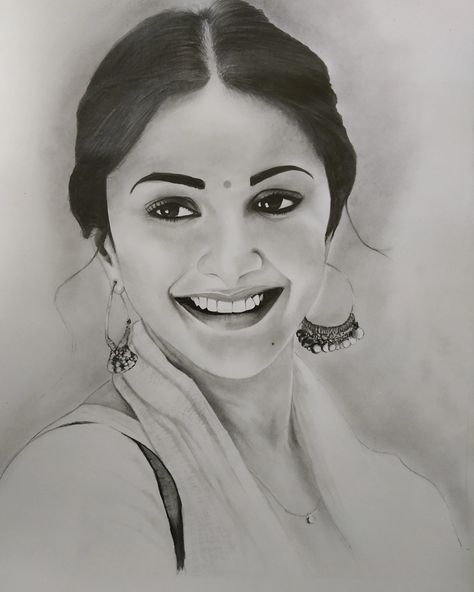 Kiara Advani drawing step by step tutorial for beginners to intermediate watch video Now 🤓👍 Pencils Art Drawings, Kiara Advani Sketch Pencil, Kiara Advani Portrait Drawing, Celebrity Face Drawing, Kiara Advani Sketch, Portrait Of Celebrities, Kiara Drawing, Actress Sketch Pencil Drawings, Photo For Sketch