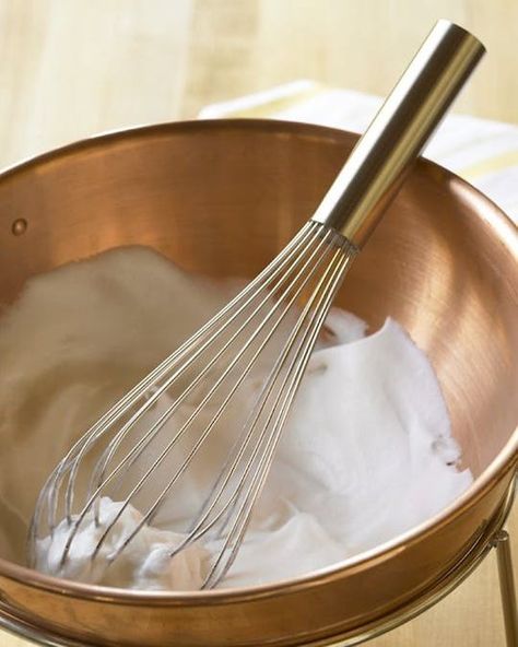 Many people swear by the quality of hand-whisked egg whites. This article explains the proper form involved in efficient hand whisking. http://www.thekitchn.com/whisking-by-hand-165029 Japanese Fluffy Pancakes, Rest And Digest, Secret Sauce Recipe, Copper Dishes, Balloon Whisk, Lemon Frosting, Cooking Tips And Tricks, Decor Ikea, Small Kitchen Decor