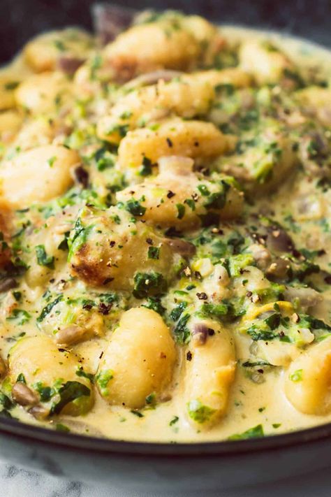 gordon ramsay gnocchi with cheese Kiowa Gordon, Gnocchi Sauce, Gnocchi Recipe, Gnocchi Recipes, Gordon Ramsay, Chef Recipes, Gnocchi, The Basics, Cooking And Baking