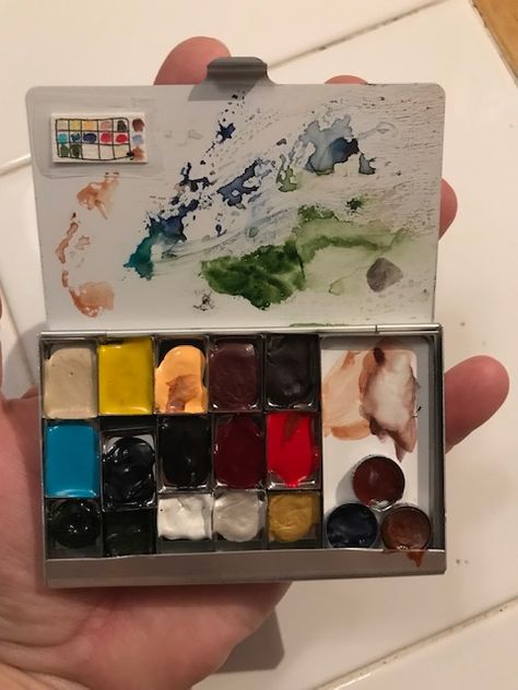 ARTING again!! Finally. :) And making tiny watercolor palettes, too! – ThreeSixFiveArt Watercolor Palette Boxes, Journal Sketches, Tiny Watercolor, Plein Air Watercolor, Mini Watercolor, Gear Art, Travel Painting, Painting Party, Watercolor Palette