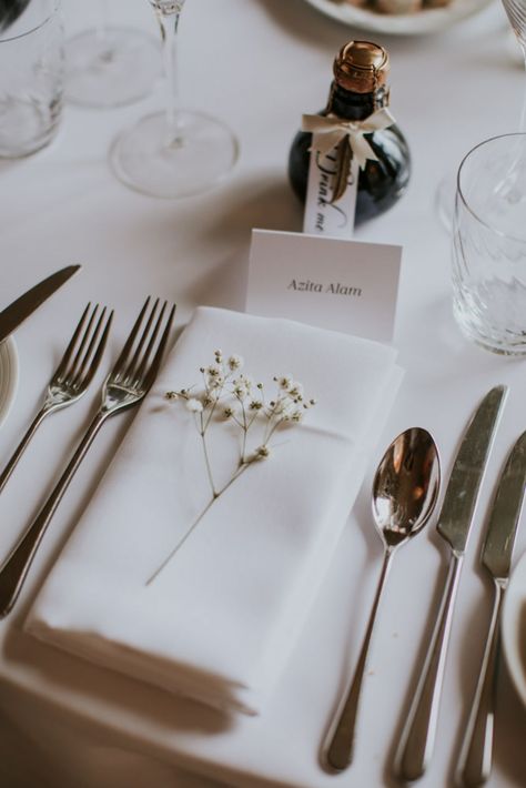 Simple Wedding Place Settings Buffet, Napkin Only Place Setting, Simple Name Cards Wedding, Wedding Place Setting No Plate, Simple Wedding Place Setting, Gypsophila Table Decorations, Wedding Table Name Cards Place Settings, Simple Place Settings Wedding, Wedding Place Settings Without Plates