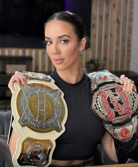 WrestlingWorldCC on X: "Chelsea Green posing with her WWE and TNA tag team titles 🏆 https://t.co/JaCwrKYCGi" / X Chelsea Green, Wwe Tna, Wwe Girls, Tag Team, Wwe Womens, Professional Wrestler, Wwe, Chelsea, Wrestling