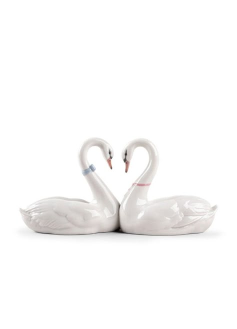 Endless Love. Cake topper Love Swans, Swan Wedding, Love Cake Topper, 70th Anniversary, Wedding Topper, Mini Candles, Endless Love, Love Cake, Swans