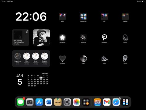 Ipad Homescreen Dark, Ipad Lock Screen Ideas, Ipad Wallpaper Dark, Ipad Homescreen Layout, Ipad Setup, Ipad Inspo, Ipad Lockscreen, Ipad Homescreen, Homescreen Idea