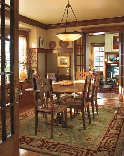 Craftsman Style Interiors, Craftsman Dining Room, Craftsman Interiors, Bungalow Interiors, Arts And Crafts Interiors, Arts And Crafts Bungalow, Craftsman Decor, Craftsman Interior, Craftsman Bungalow