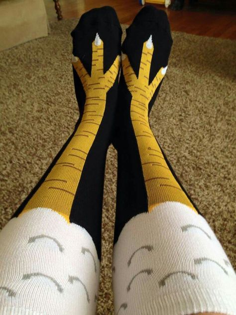 Chicken socks Funny Socks Aesthetic, Medias Aesthetic, Chicken Leg Socks, Cute Socks Aesthetic, Chicken Socks, Ugly Socks, Hilarious Images, Sarcastic Clothing, Funniest Photos