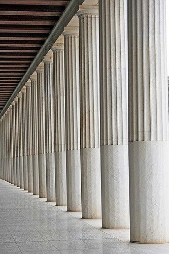 Doric columns | Flickr - Photo Sharing! Column Design Exterior, Interior Pillars, Column Cladding, Modern Column, Architectural Columns, Doric Column, Greek Columns, Interior Columns, Pillar Design