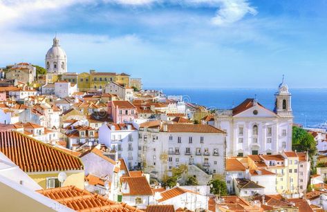 Portugal Background, Europe November, Lisbon Portugal Aesthetic, Presentation Pictures, Lisbon City, Landscaping Images, Senior Trip, Pc Wallpaper, Portugal Travel