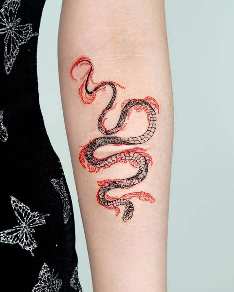 Best Snake Tattoo Designs in 2020 Cute But Cool Tattoos, Snake Tattoo Design, Hip Tattoos Women, Red Ink Tattoos, Medusa Tattoo, Sleeve Ideas, Red Tattoos, Thigh Tattoos Women, Snake Tattoo