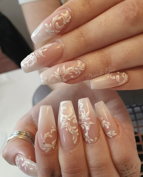 Trending Bridal Nails, Lace Nail Design Wedding, Lace Print Nails, Nail Ideas For White Dress, Lace Nails Wedding, Wedding Nails Fairytale, Bridal Coffin Nails, Wedding Elegant Nails, Lace Design On Nails