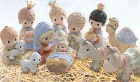 Precious Moments nativity ♡ Precious Moments Nativity, Disney Precious Moments, Precious Moments Quotes, Precious Moments Figurines, Religious Christmas, Christmas Gift Decorations, Christmas Nativity, Nativity Set, Nativity Scene