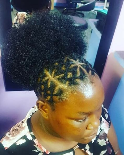 Eva Eva Braids, Magodi Mabhanzi Hairstyles, Sophisticated Hairstyles, Natural Hair Bun Styles, Natural Hair Stylists, Braided Ponytail Hairstyles, Natural Afro Hairstyles, African Hair Braiding Styles, Natural Hair Twists