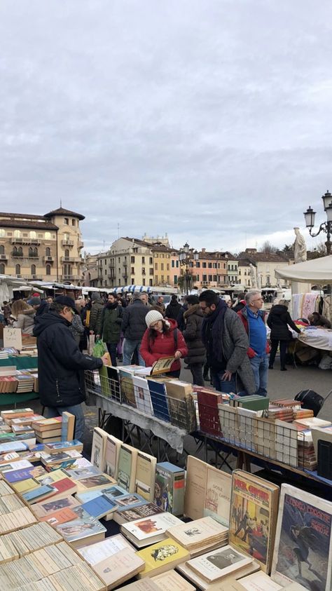 Italy Market Aesthetic, Italy Book Aesthetic, Book Market Aesthetic, Europe Fall Aesthetic, London Market Aesthetic, London Life Aesthetic Winter, Milan Winter Aesthetic, Rome In Winter Aesthetic, Winter In Europe Aesthetic