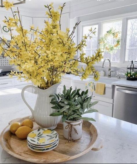 Kitchen Island Decor Centerpieces, Kitchen Island Centerpiece, Spring Kitchen Decor, Kirkland Home Decor, Kitchen Countertop Decor, Lemon Kitchen Decor, Summer Centerpieces, Summer Front Porches, Lemon Kitchen