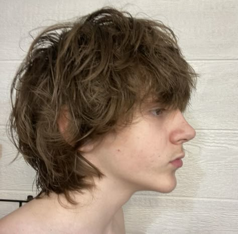 Casual Haircut Men, Shaggy Man Haircut, Haircut Man Medium, Shaggy Haircuts Medium Men, Mens Shag Haircut Straight Hair, Men’s Haircut Straight, Messy Volume Hair, Shaggy Boy Haircuts, Guy Shoulder Length Hair