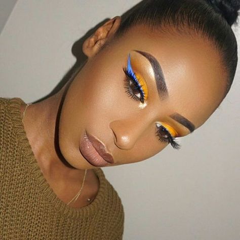 Stunning look by @nova.rella  #lineronfleek Orange And Blue Eyeshadow, Orange And Blue Makeup, Orange Eyeshadow Looks, Woc Makeup, Blue Eyeshadow Looks, Blue Makeup Looks, Orange Eyeshadow, Clear Brow Gel, Orange Makeup