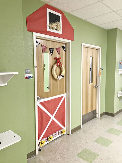 Farm Door Ideas Preschool, Farm Preschool Decorations, Farm Theme Door Preschool, Barnyard Bulletin Board Ideas, Farm Decor For Classroom, Farm Classroom Door Ideas, Western Classroom Door Ideas, Farm Classroom Transformation, Farm Preschool Theme Decorations