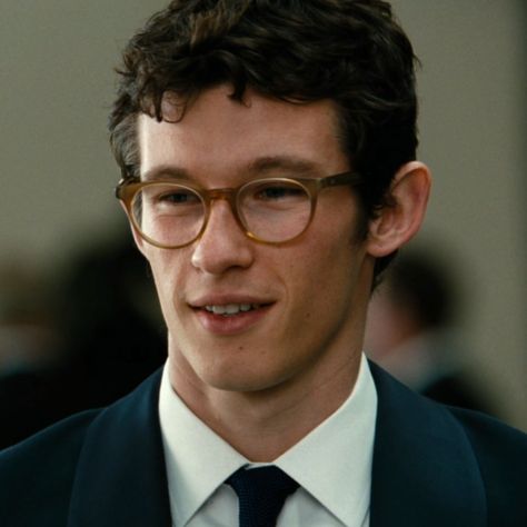 Callum Turner - Thomas Webb Call Um Turner, Callum Turner Glasses, Callum Turner Aesthetic, Callum Turner Boyfriend Material, Cullum Turner, Calum Turner, Nerdy Guys, Callum Turner, Models 90s