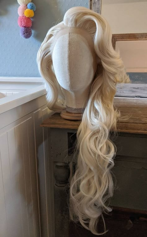 Lace Front Hairstyles, Front Hairstyles, Elsa Style, Elsa Frozen 2, Elsa Hair, Drag Wigs, High Fashion Hair, Style Wig, Hair Magazine