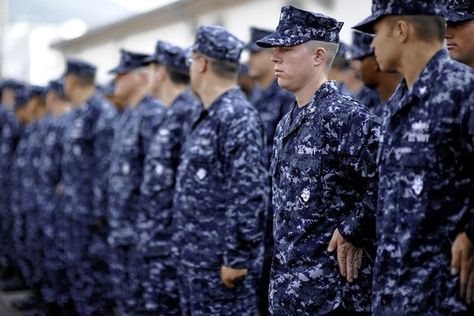 US Navy Blueberry #camo - because every sailor that falls overboard wants to look just like water Navy Camouflage, From Sea To Shining Sea, Swatch Book, Honoring Veterans, Navy Uniforms, Navy Camo, Color Board, Sea To Shining Sea, Star City