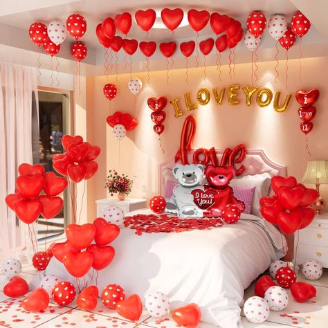 Ballon Banner, I Love You Balloons, Valentines Party Decor, Valentinstag Party, Silk Rose Petals, Celebration Balloons, Valentines Balloons, Balloon Kits, Red Rose Petals