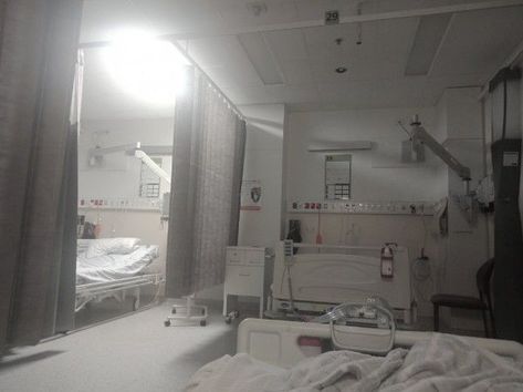 Liminal Hospital, Hospital Core, Hospitalcore Aesthetic, Hospital Room, Mental Hospital, Dreamcore Weirdcore, Different Aesthetics, Medical Aesthetic, Belem